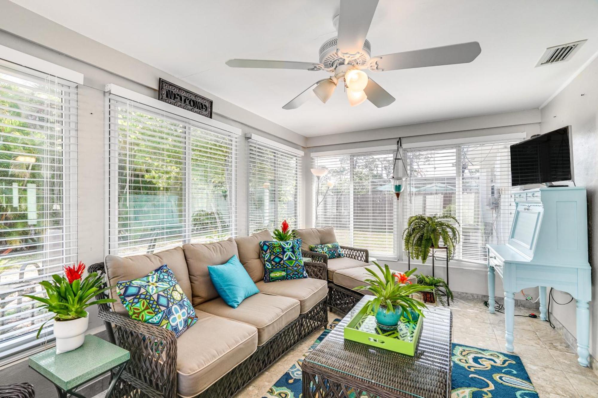 Fort Myers Bungalow - 12 Miles To The Beach! Exterior foto
